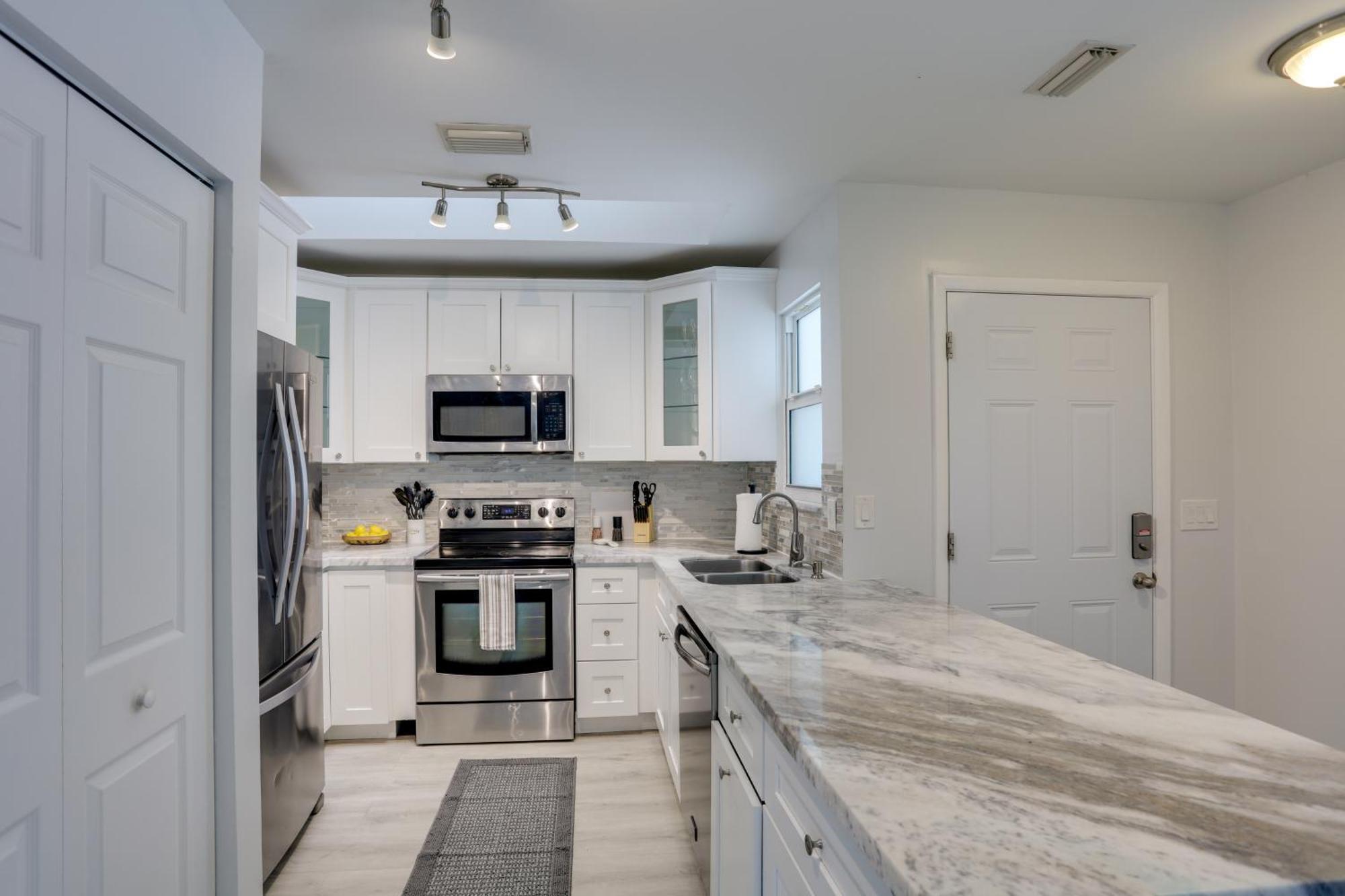 Jupiter Townhome With Patio And Yard About 6 Mi To Beach! Exterior photo